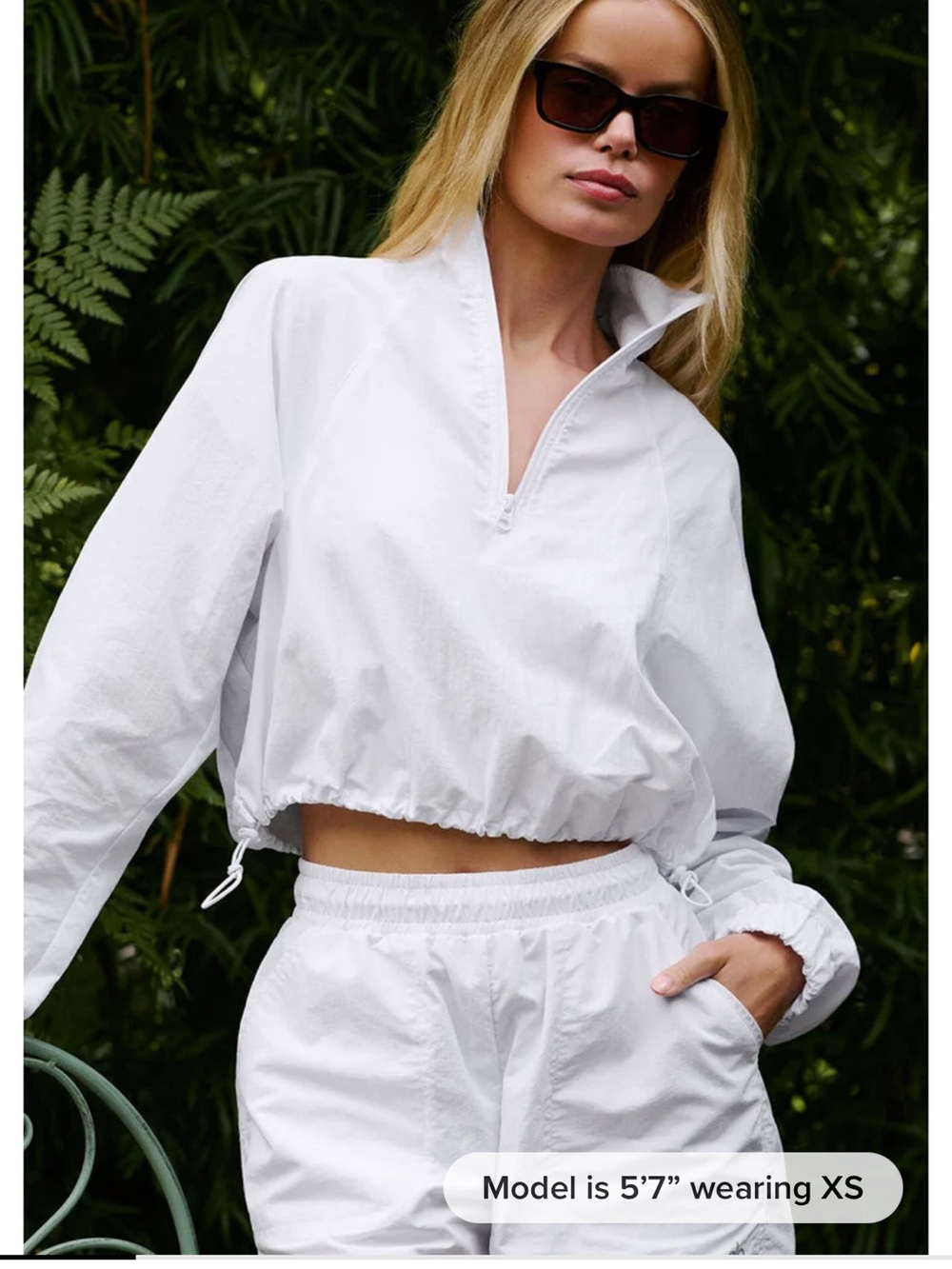 Alo Yoga Women’s Cropped 1/4 Zip Alumni Pullover Windbreaker White Medium